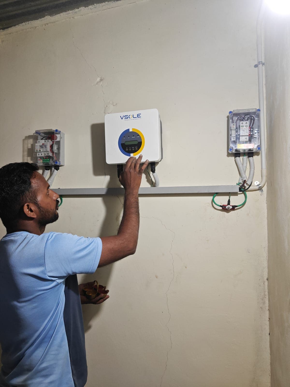 Racold solar water heater installed for Lalasaheb Khalate in Satara district